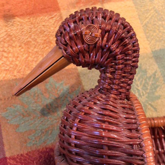 Vintage wicker duck basket - Picture 10 of 16